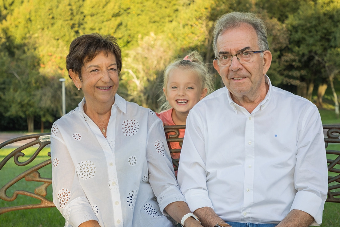 sesiones de fotos en bizkaia fotos-de-familia-en-exterior, sesiones-en-exterior, fotos-exterior-bilbao fotos-familia-campo, fotos-familia-playa fotos-naturaleza